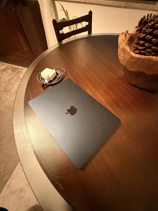 Macbook air m3 8GB Ram 256ssd impecavel