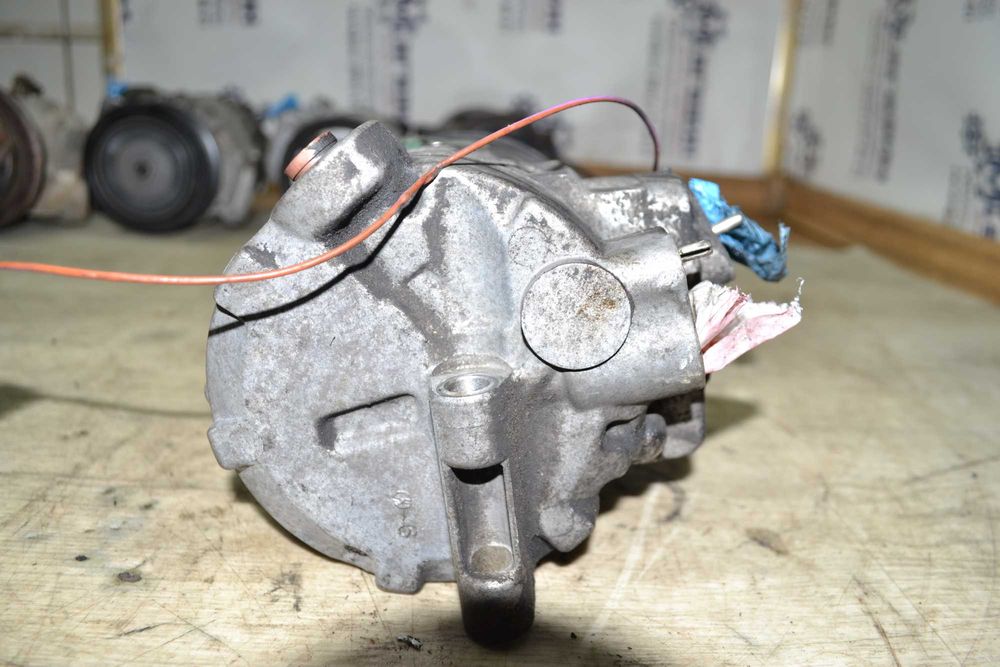 Компресор кондиціонера Mersedes-Benz V-Clas 2.2 cdi A0002342411