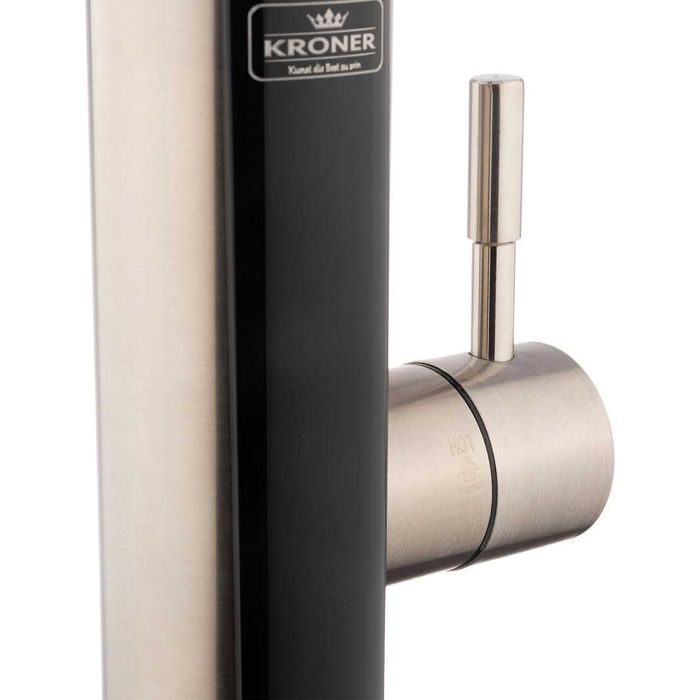 Проточний водонагрівач Kroner 087RSS з дисплеєм, 3 кВт + шланг 60 см