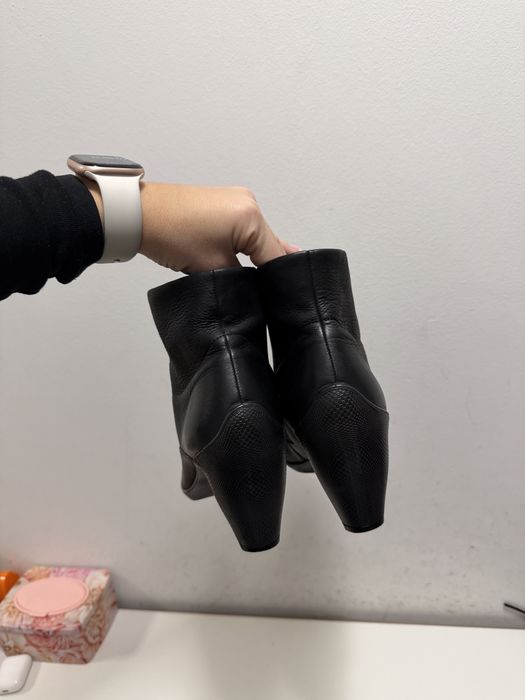 skorzane zimowe ocieplane botki Ecco 40 rozmiar