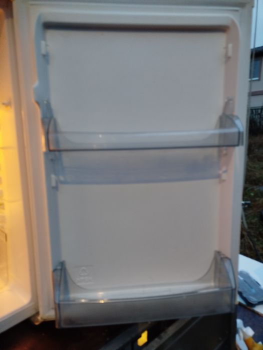 Холодильник б/у в хорошем состоянии с Германії