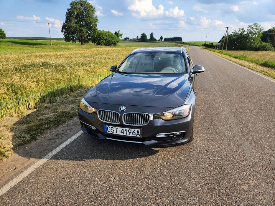 BMW Seria 3 BMW 320D xdrive , wersja modern , ambient LED . Zadbany.