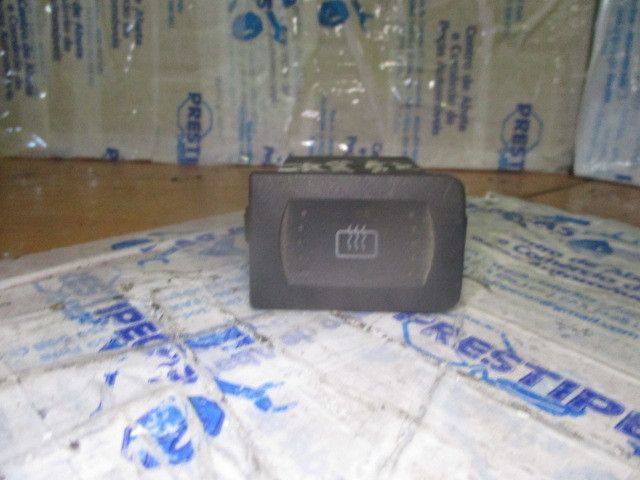 Botão / interruptor desembaciador vidro trás VOLKSWAGEN Bora (1J2)