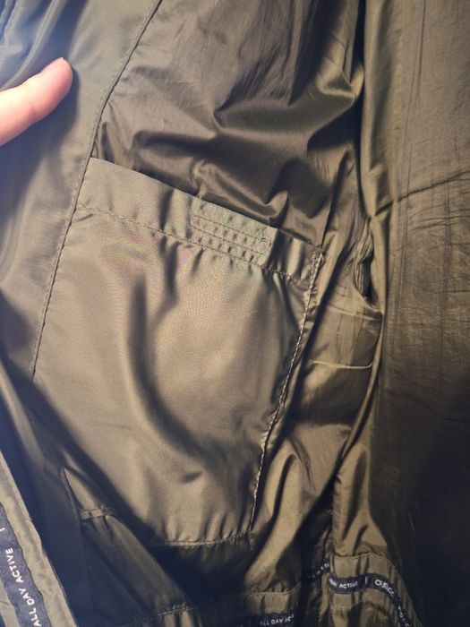 Чоловіча зимова спортивна куртка на кожен день Outhorn (L)