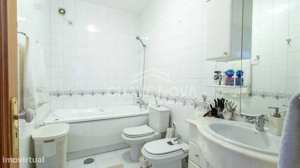 T3 em Lourosa no Condomínio Parque dos Duques Refª SD/04754/RS