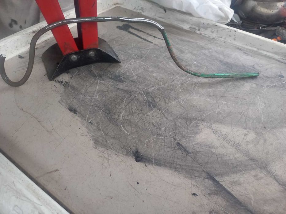 ромбовидний домкрат