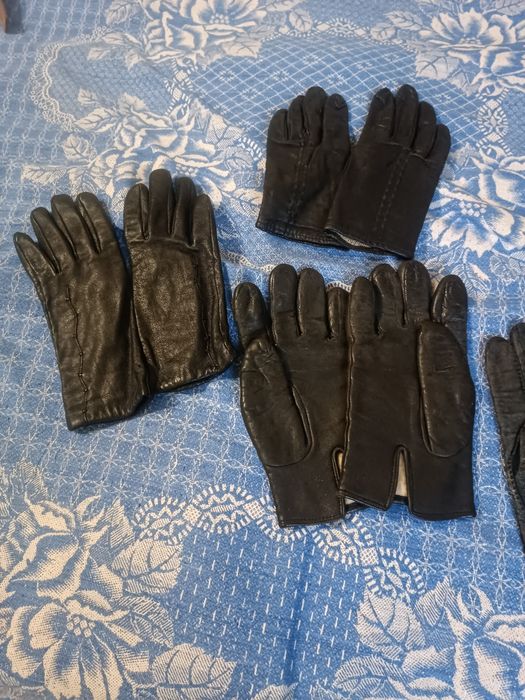 Продаю перчатки б/у, времени СССР
