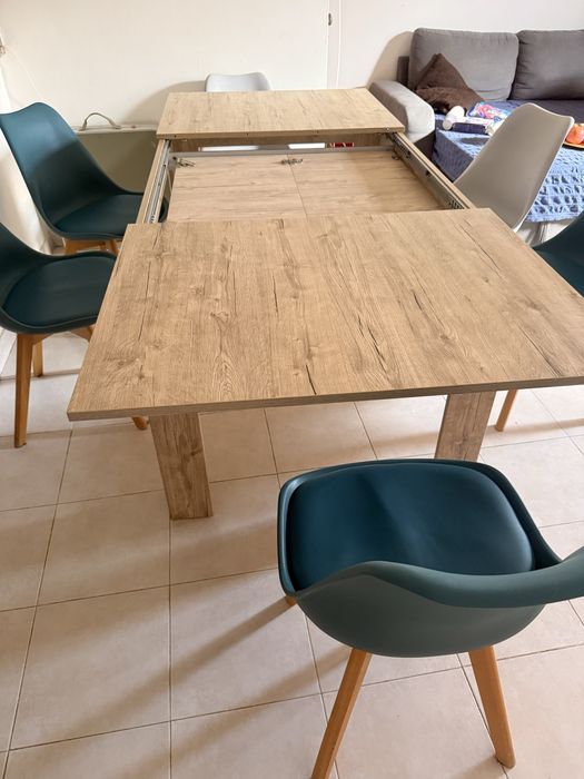 Mesa Extensível Carvalho Natural + 6 cadeiras