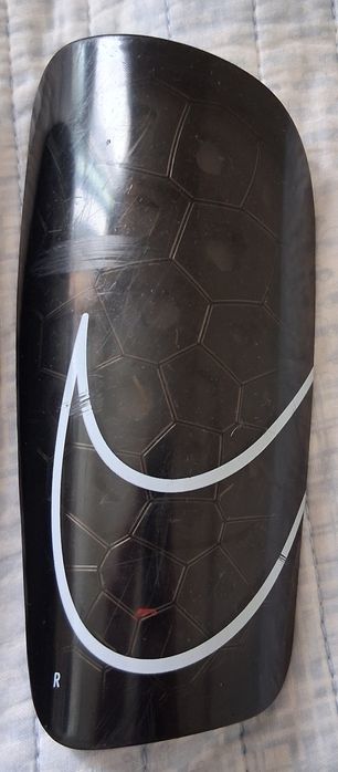 Caneleiras Nike novas