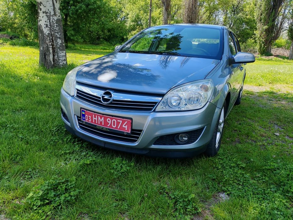 Opel Astra H 2008 рік. Газ бензин. Максимальна комплектація Cosmo