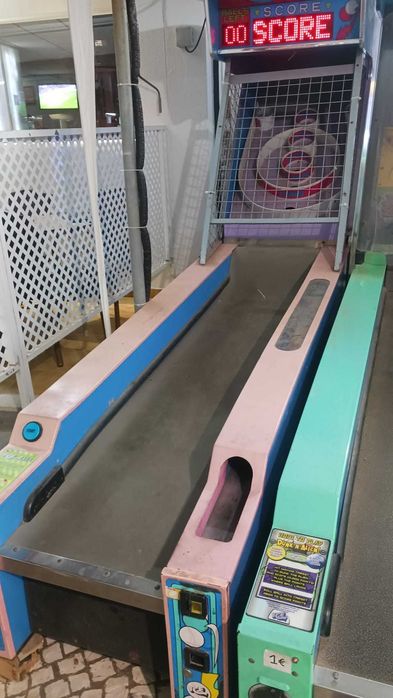 SKY Masters máquina arcade e Ice Ball