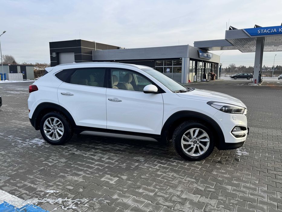 Hyundai Tucson  1.7 CRDi