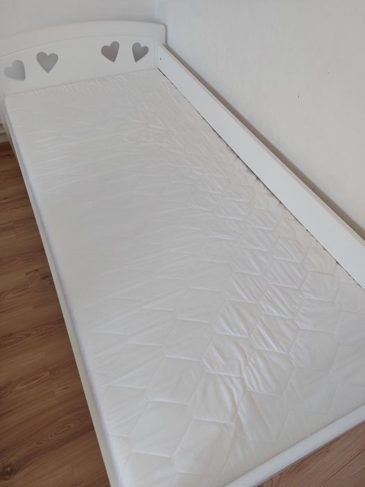Łóżko dziecięce 80x180 plus materac