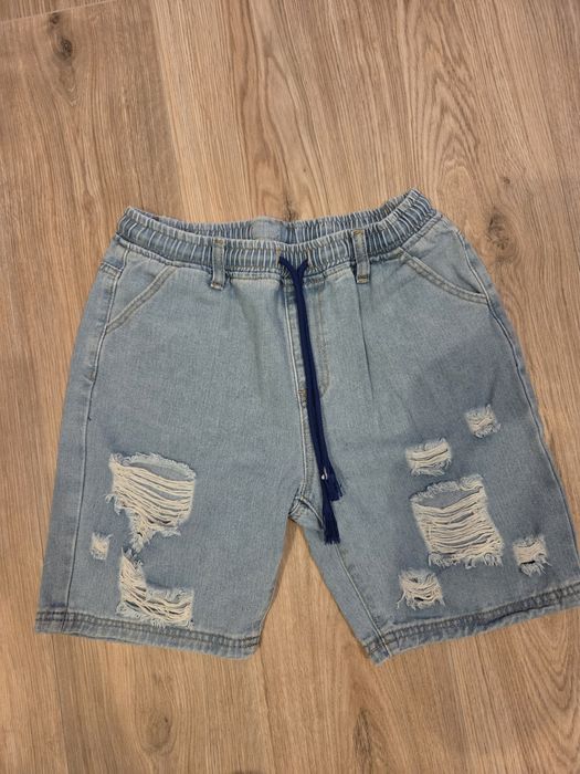 Spodenki jeansowe
