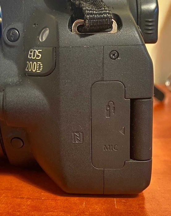 Canon EOS 200D Camera Kit64552060168450123