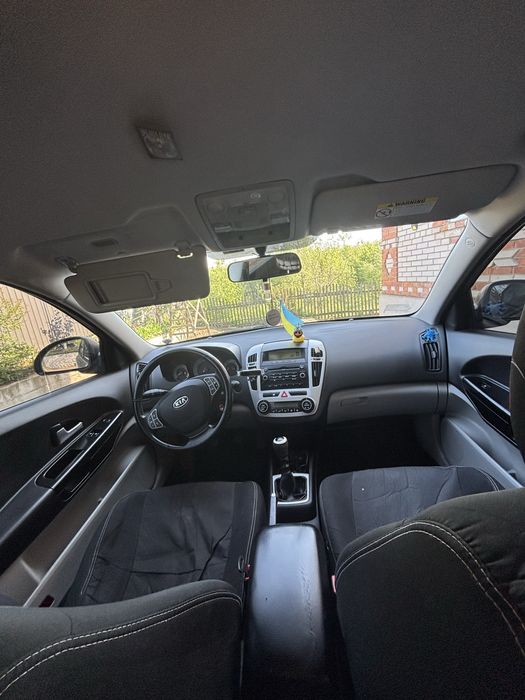 Kia ceed 2007 року