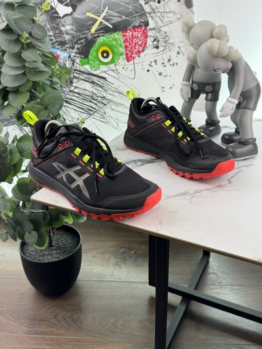 Кросівки Asics FujiLyte XT 42 розмір Е16155