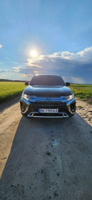 Мітсубіші Аутлендер 2020рік, 2.4 бензин