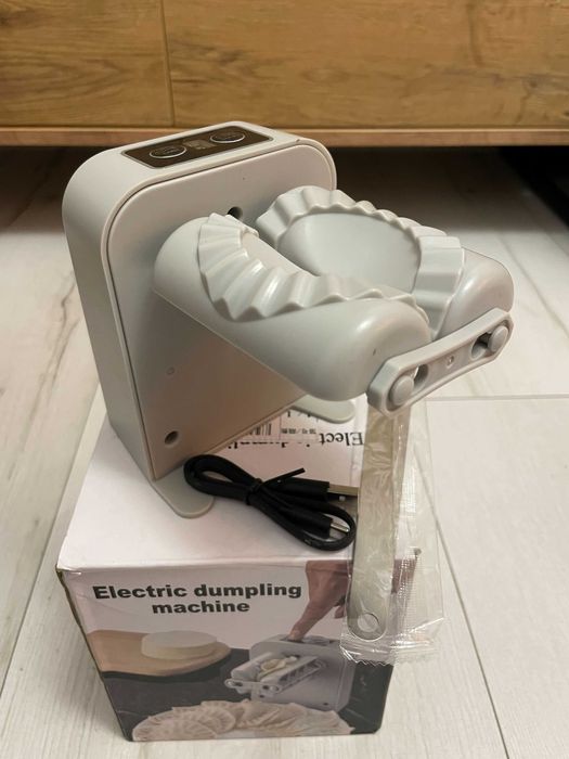 Elektryczna maszyna do pierogów precyzyjna forma do kuchni