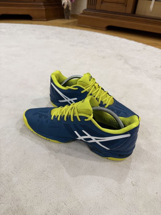 Кросовки Asics для спорту