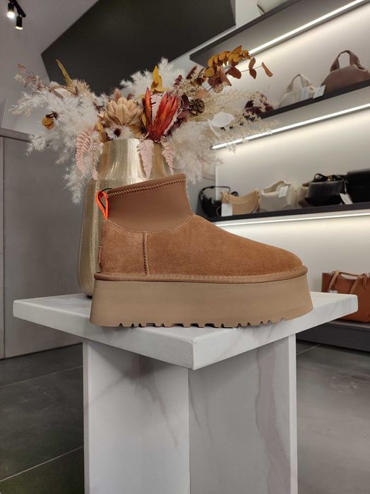 Черевики UGG Classic Mini Dipper Boot Chestnut