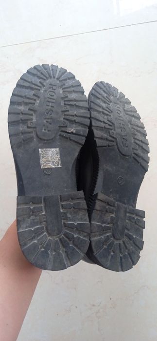 Продам лофери на дівчинку