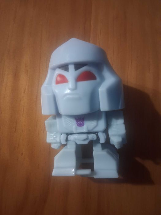 Transformers Megatron Figure (2018)