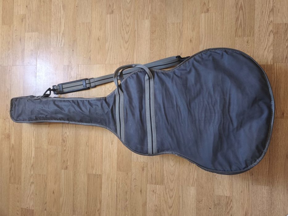 Guitarra antiga 1974