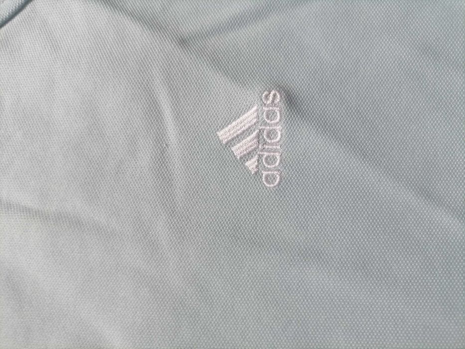 Błękitna bluza adidas