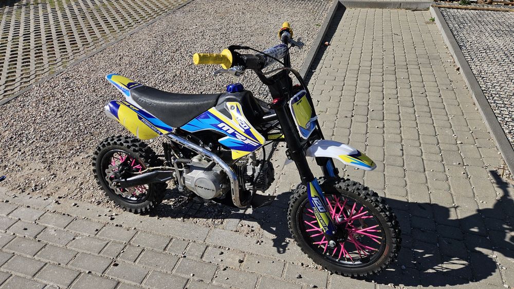 Motor Pitbike cross MRF120 9KM dużo dodatków