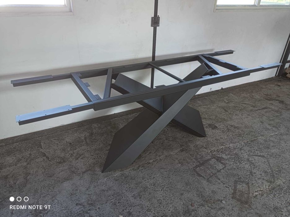 Podstawa stołu LOFT czarna stalowa Nevada