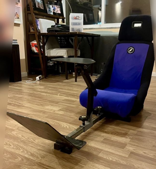 Banco para simulador( volante e pedais)