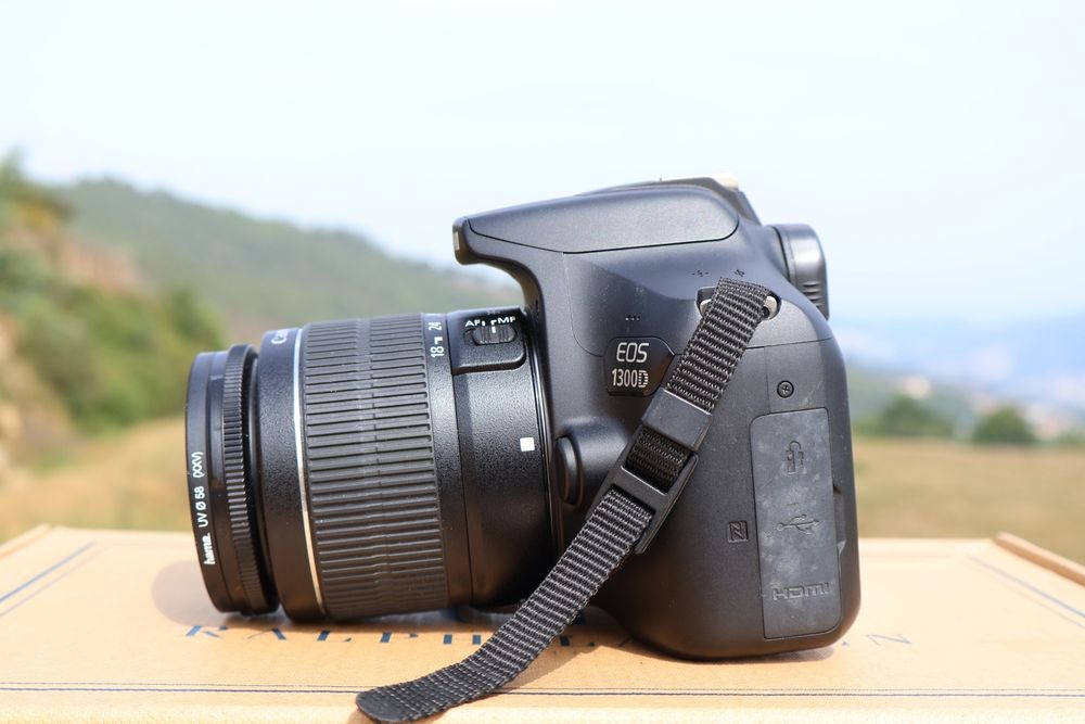 Canon EOS 1300D + EFS 18-55mm