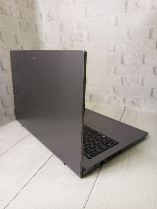 Ноутбук Acer Extensa 15 N22C6 i5-1235U 10 ядер 16Гб DDR4