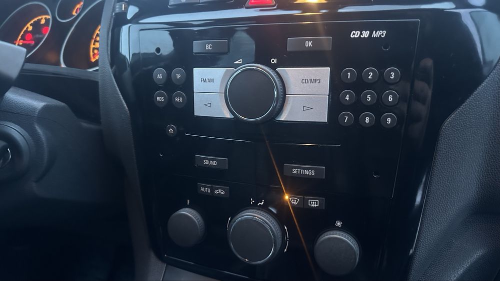 Opel Zafira 1.7 tdi 7 місць 2011р