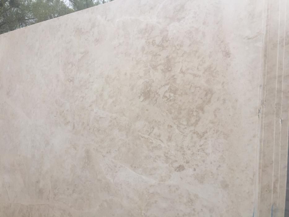 Столешницы, подоконники, плитка из мрамора, гранита, оникса, травертин