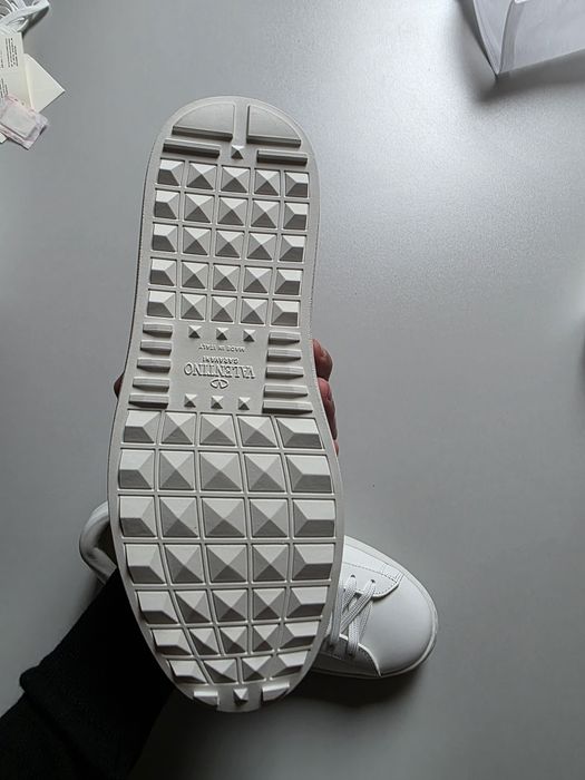 Valentino shoes size 42/ Валентинович кросівки чоловічі 42 розмір