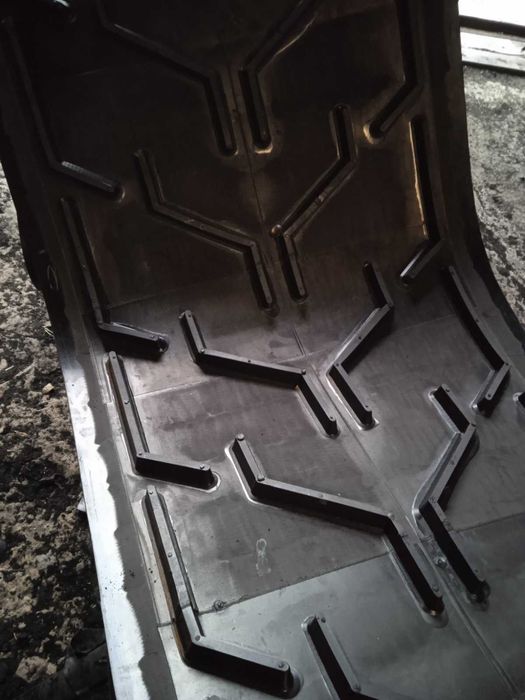 Ленточний транспортер,стрічковий конвеєр,погрузчик,завантажувач.