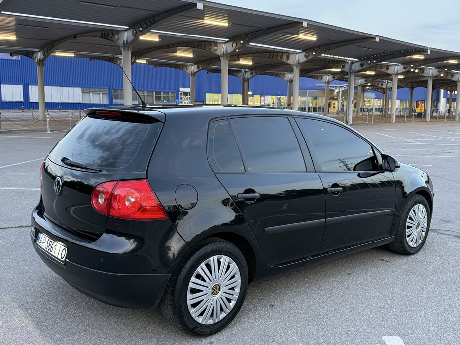 Продам Volkswagen golf 5