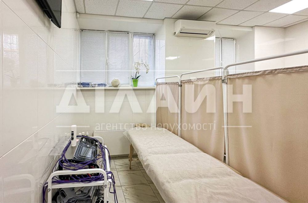 Супер вариант ! Готова клініка в центрі міста