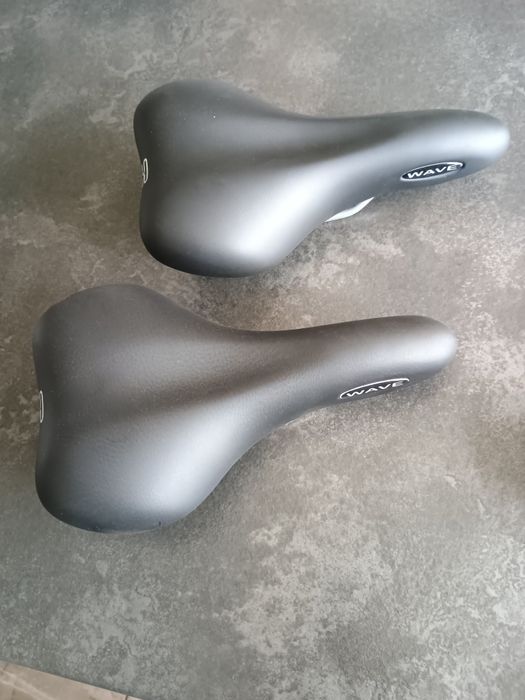 Żelowe siodełko rowerowe Selle Royal Premium Moderate Wave 60°