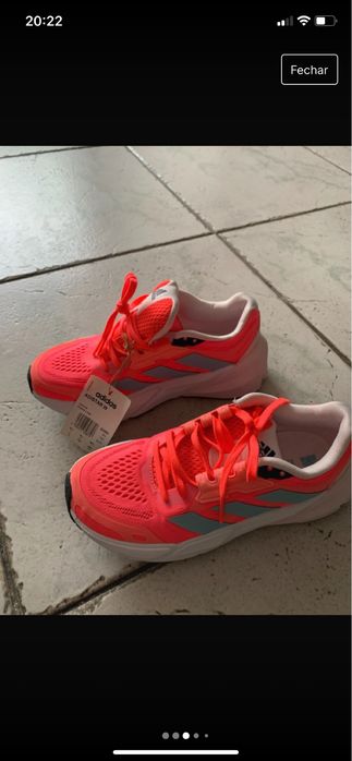 Sapatilhas de corrida adidas adistar