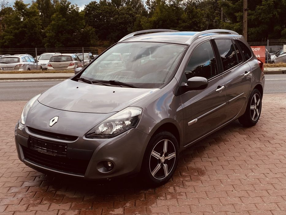 Renault Clio kombi 1.2 nawigacja alusy  zadbany