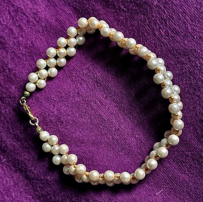 Choker naszyjnik ze sztucznych pereł