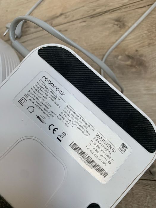 Roborock z ladowaniem