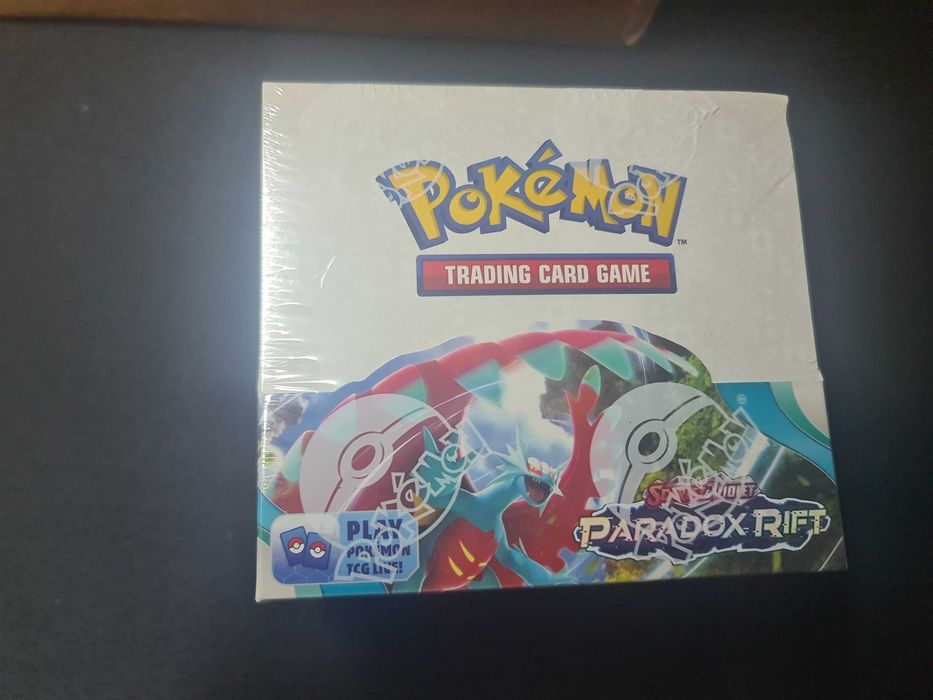 Pokémon TCG — Boosters & Booster Boxes Selados (Vários Sets)