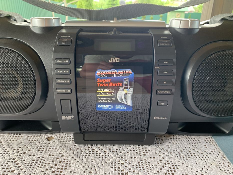 Бумбокс JVC RV- NB100 B