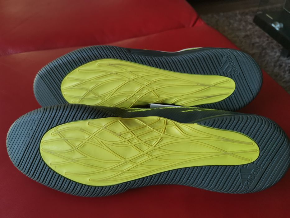 Adidas buty halowe nowe rozmia 44 2/3