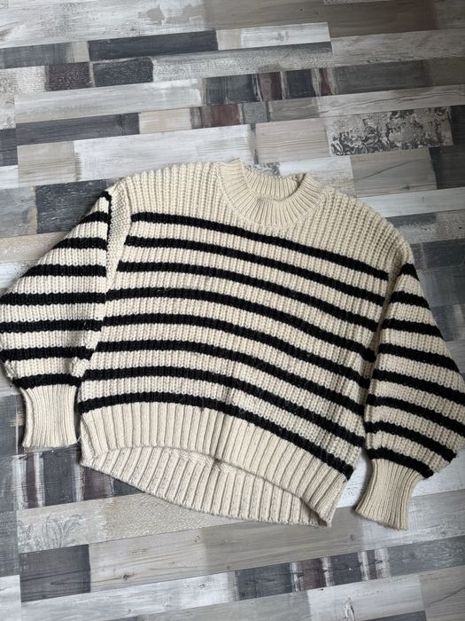 Кофта Светр світер у смужку H&M