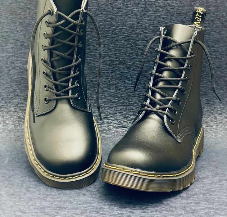 Glany botki martensy goth punk gotyckie traperki timberki